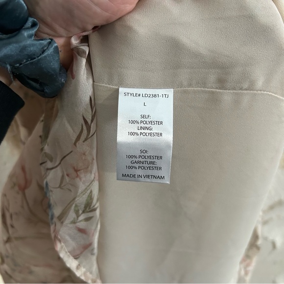 Storia Cream Ruffled Fairy-core Tiered Floral Maxi Dress Women’s size Large - Picture 15 of 16